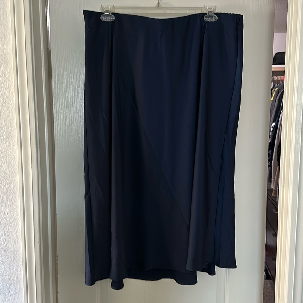 ELOQUII size 20 navy midi maxi skirt with elastic waist